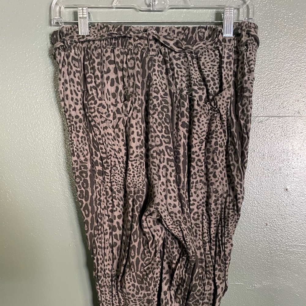 Cheetah print jogger